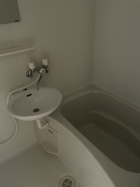 バス・シャワールーム　ゆったり過ごせるお風呂です