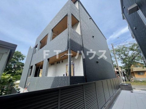 【robot home新検見川の建物外観】