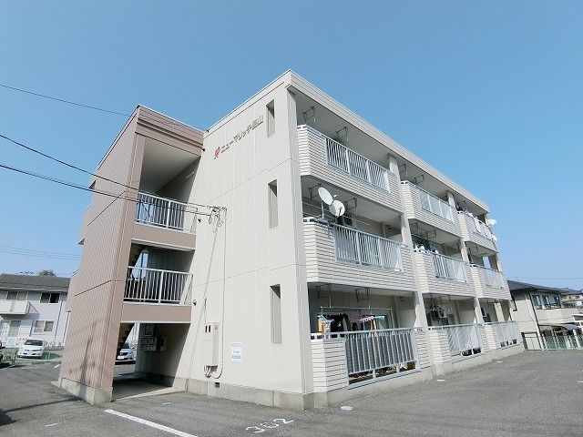 日立市滑川町のマンションの建物外観