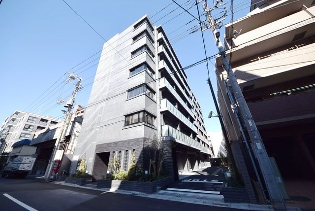 【墨田区江東橋のマンションの建物外観】