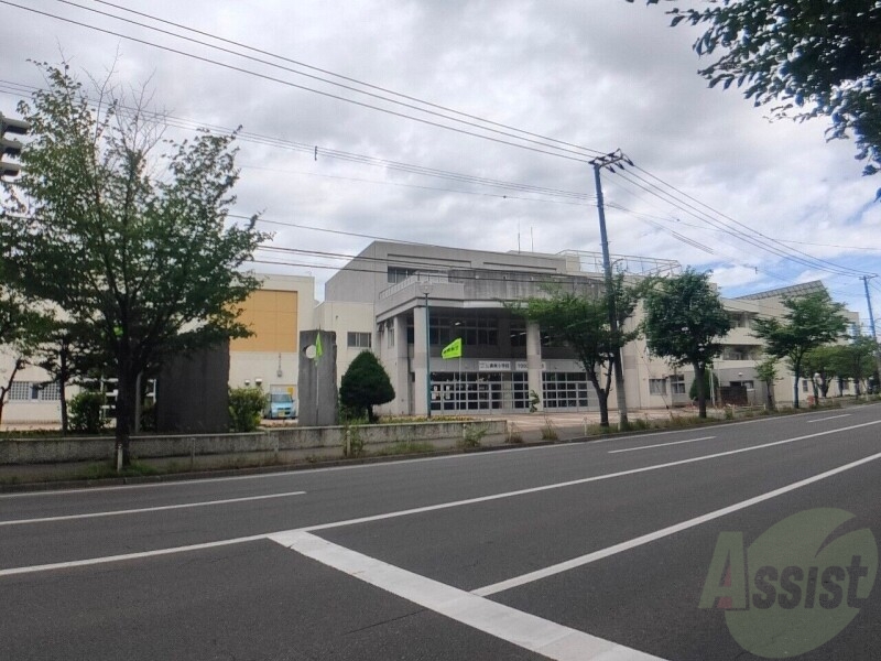 【札幌市中央区南二十五条西のマンションの小学校】