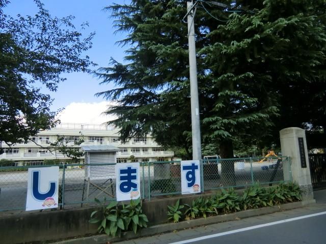 【野田市山崎のアパートの小学校】