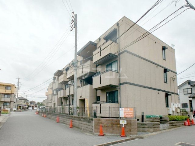 【八千代市大和田のアパートの建物外観】