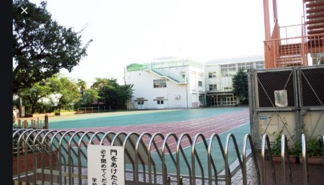 【パステル中野の小学校】