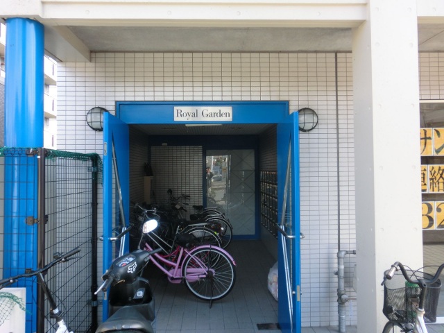 エントランス　エントランス