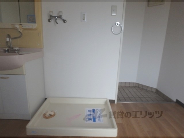 その他部屋・スペース　洗濯機置場