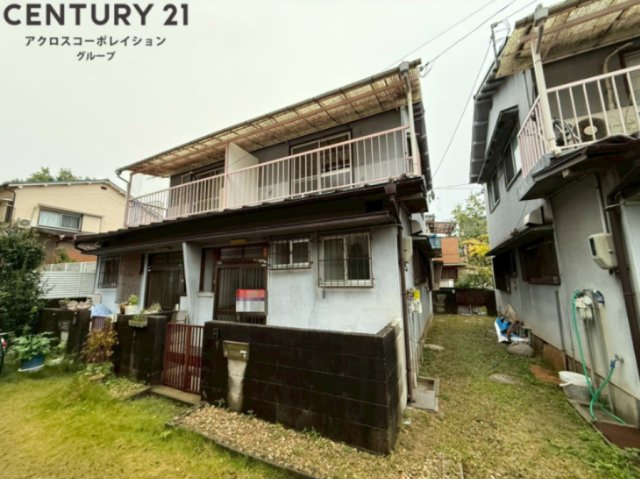 建物外観　2階建ての3DK☆