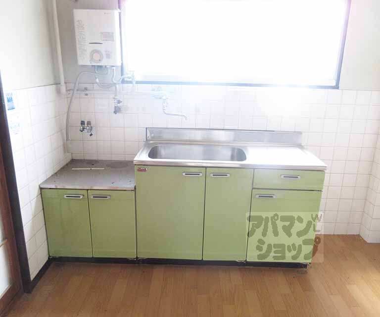 キッチン　広いキッチンです。