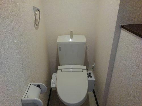 トイレ　温水洗浄便座付