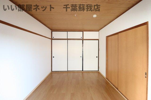 その他部屋・スペース　落ち着いて過ごせるお部屋なので、寝室にいかがでしょうか