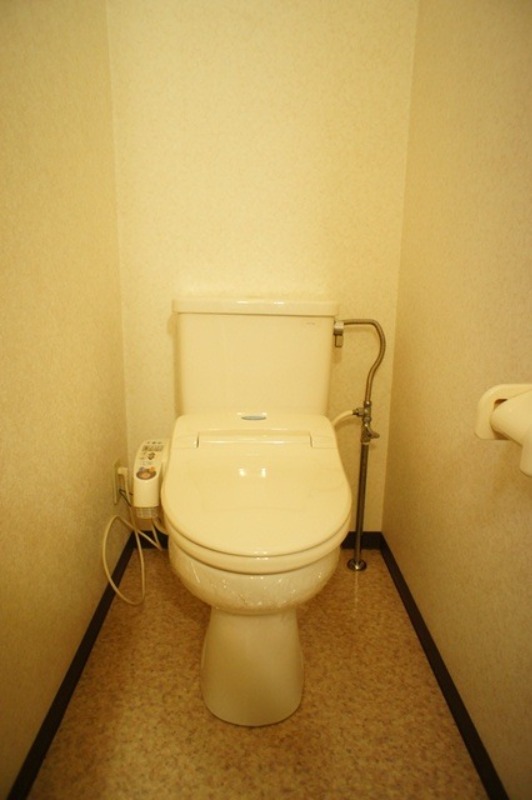 トイレ　図面と現状に相違がある場合には現状を優先