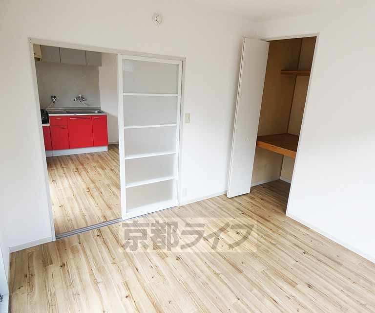 居室・リビング　綺麗な洋室です