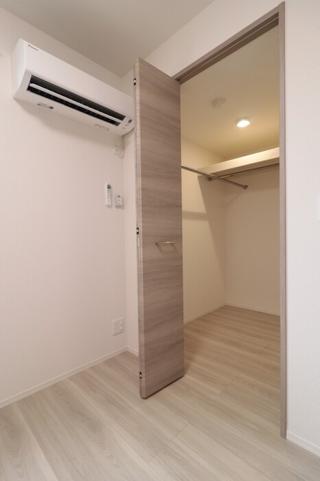 収納　ウォークインクローゼット