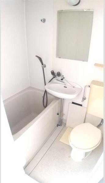 バス・シャワールーム　お風呂で日々の疲れを落としましょう