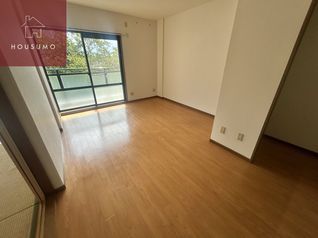 居室・リビング　使いやすい居間です