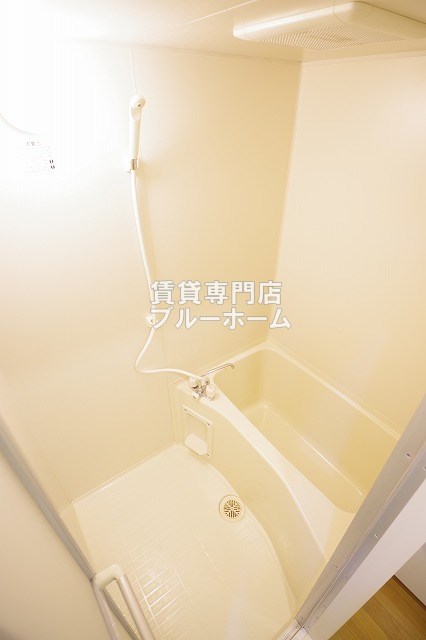 バス・シャワールーム　浴室です！