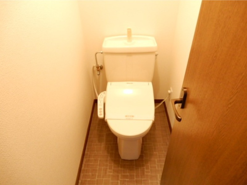 トイレ　図面と現状に相違がある場合には現状を優先