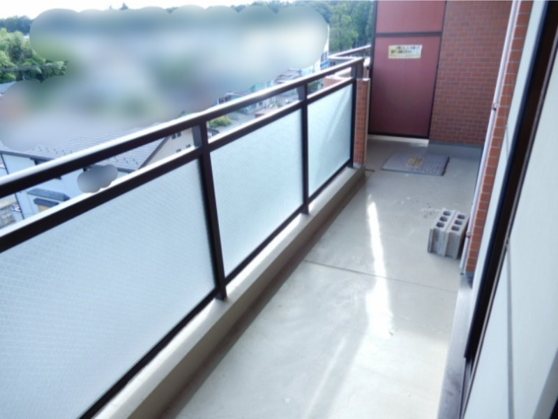 バルコニー　図面と現状に相違がある場合には現状を優先