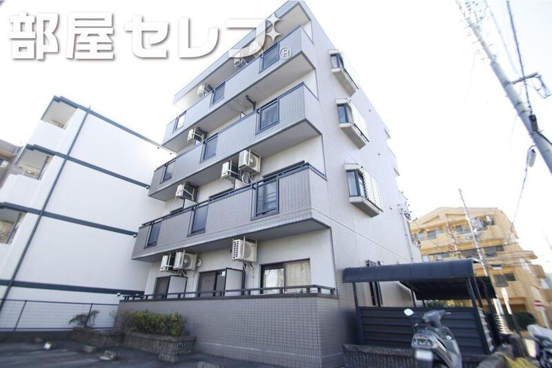 建物外観　タイル貼りの立派な外観です。