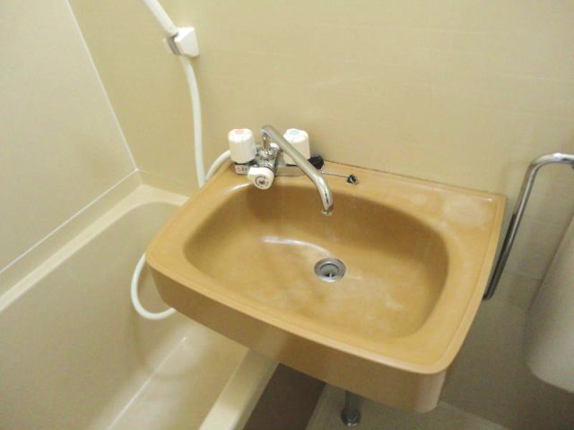 洗面設備　同仕様