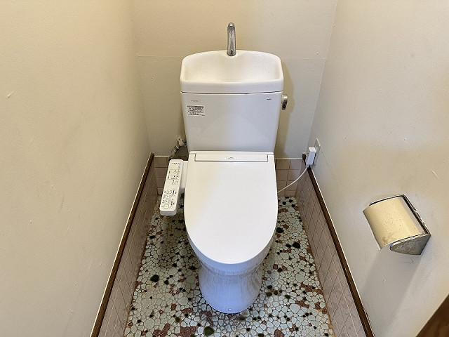 安部荘のトイレ写真