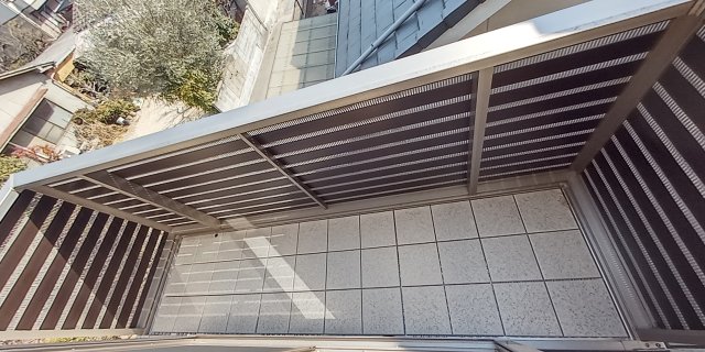 バルコニー　東向き