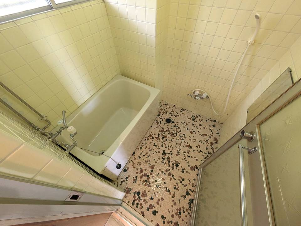 バス・シャワールーム　浴室