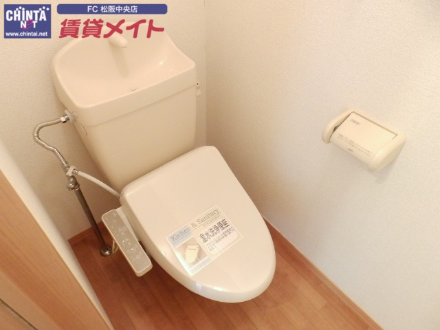 トイレ　同タイプの部屋写真です。