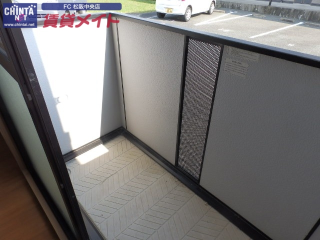 バルコニー　同タイプの部屋写真です。