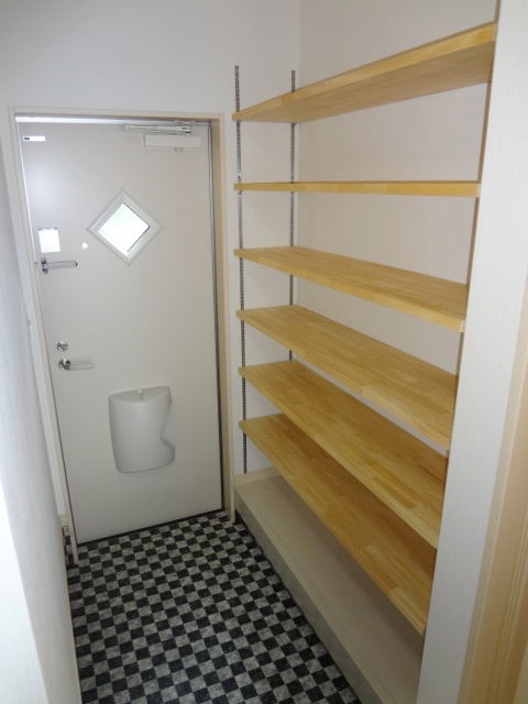 玄関　落ち着いた玄関です