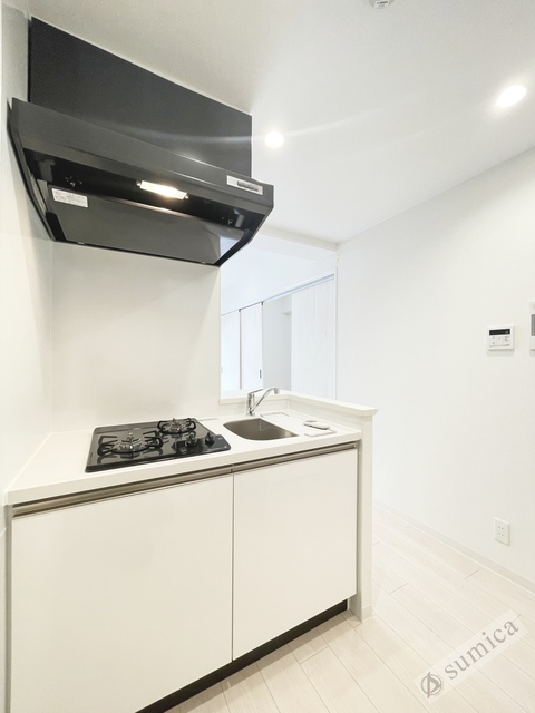 キッチン　ガス２口コンロ完備♪