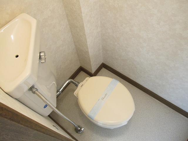 トイレ　トイレ