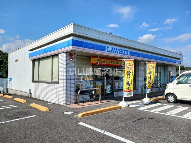 コンビニ　ローソン 井原駅前通店（コンビニ）まで215m