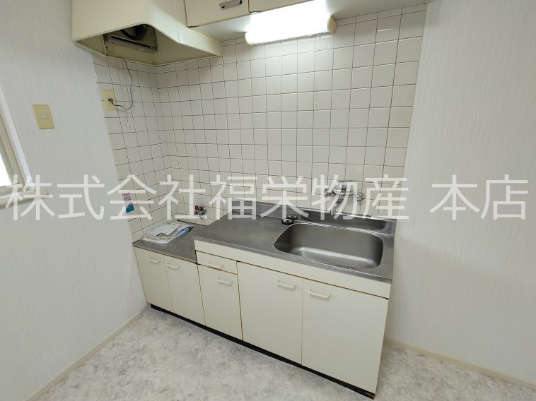 キッチン　2口コンロ設置可