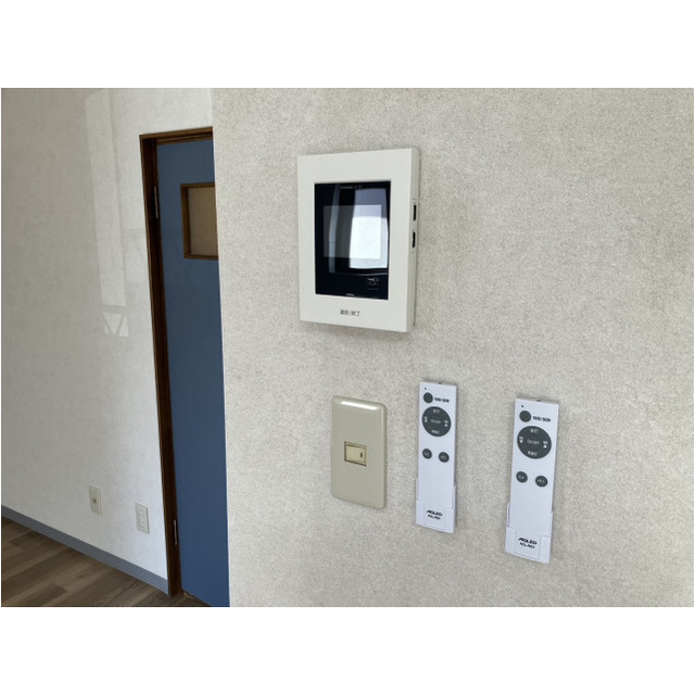 セキュリティ　モニター付インターホン