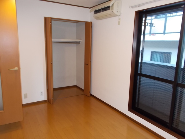 収納　別室参照