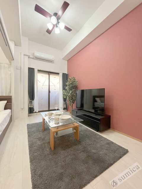 居室・リビング　オシャレで明るいリビングです♪