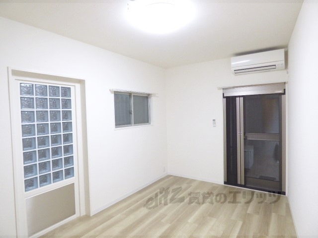 居室・リビング　洋室