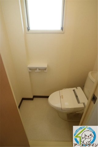 トイレ　パース写真