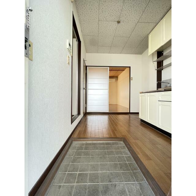 玄関　現況優先