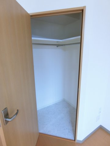 収納　同シリーズ物件のモデルルームになります※現況優先