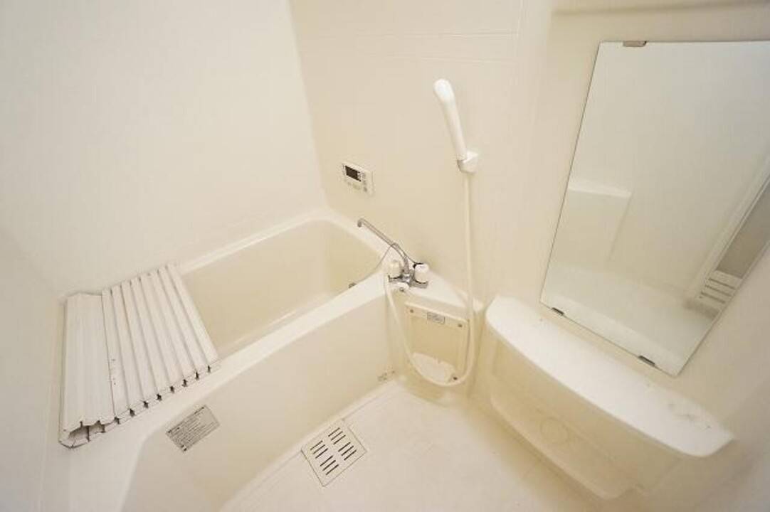 バス・シャワールーム　浴室