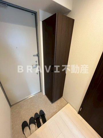 玄関　【パークス堺筋本町】落ち着いた玄関です