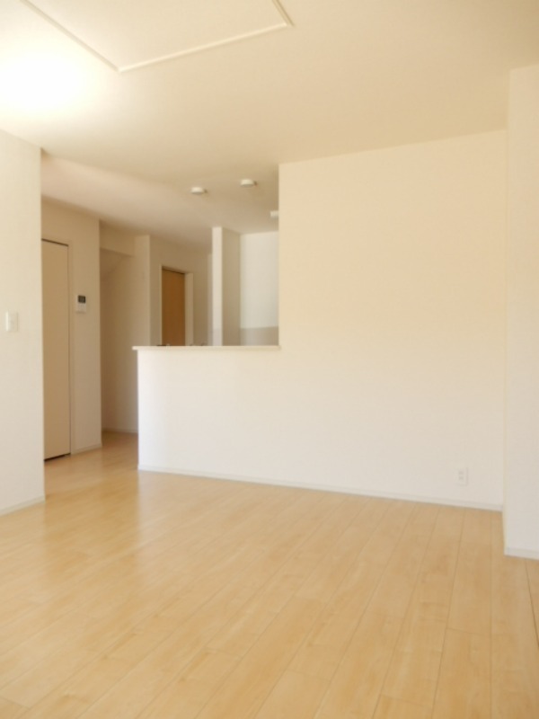 居室・リビング　図面と現状に相違がある場合には現状を優先