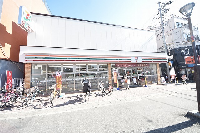 コンビニ　セブンイレブン　大阪鴫野東3丁目店（コンビニ）まで663m