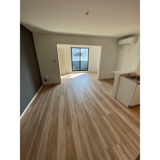 居室・リビング　類似物件の類似写真