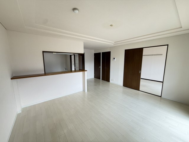 居室・リビング　リビング