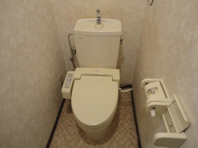トイレ　シャワー付トイレ