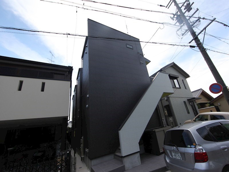 建物外観　外観　デザイナーズ　光インターネット無料