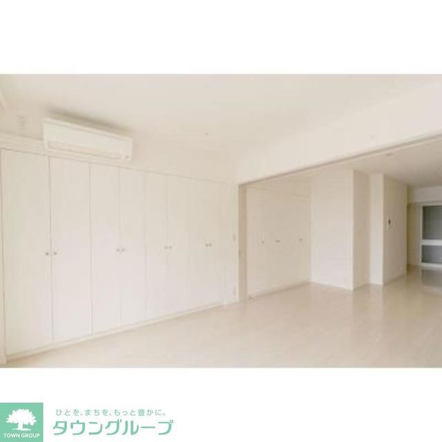 居室・リビング　収納